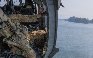 2-158th AHB Overwater Self-Recovery Training