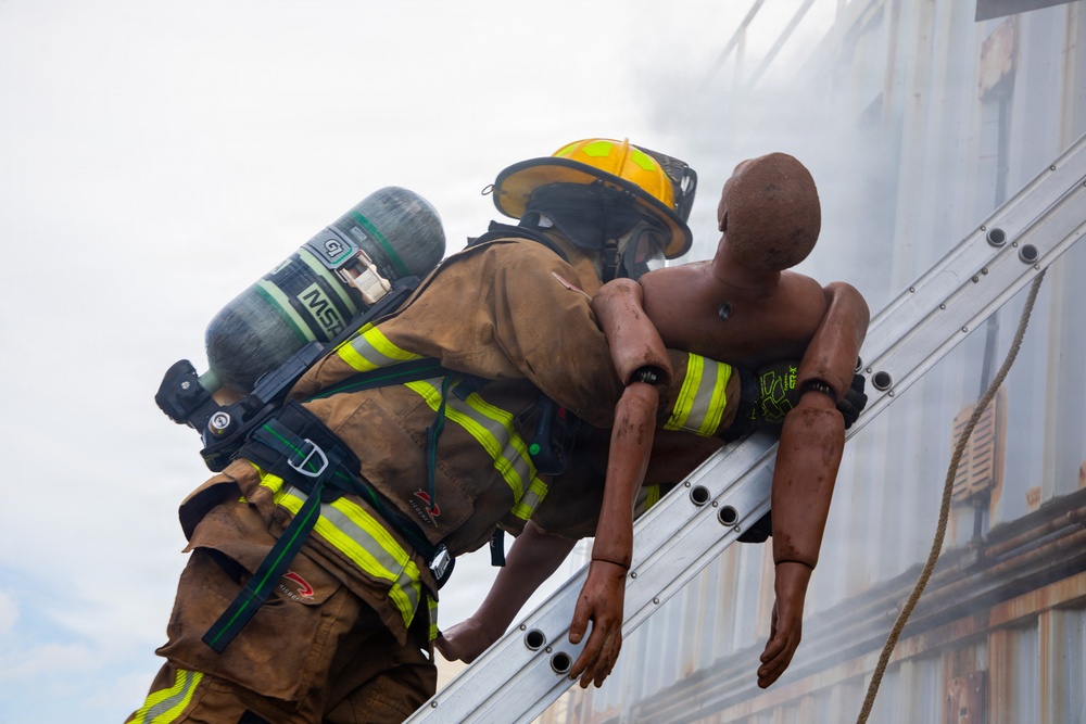 165th Fire Department conducts contingency operations training.