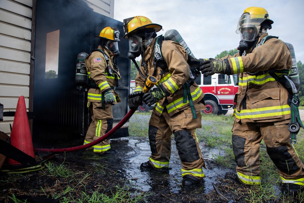 165th Fire Department conducts contingency operations training.