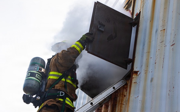 165th Fire Department conducts contingency operations training.