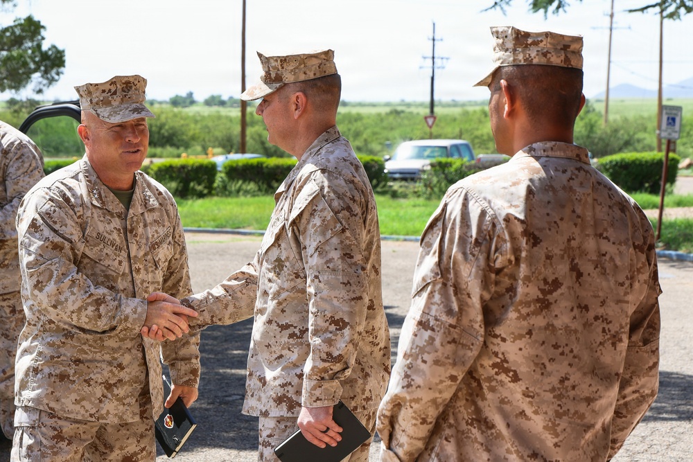 Maj. Gen. Sullivan meets with JTF-SB Marines