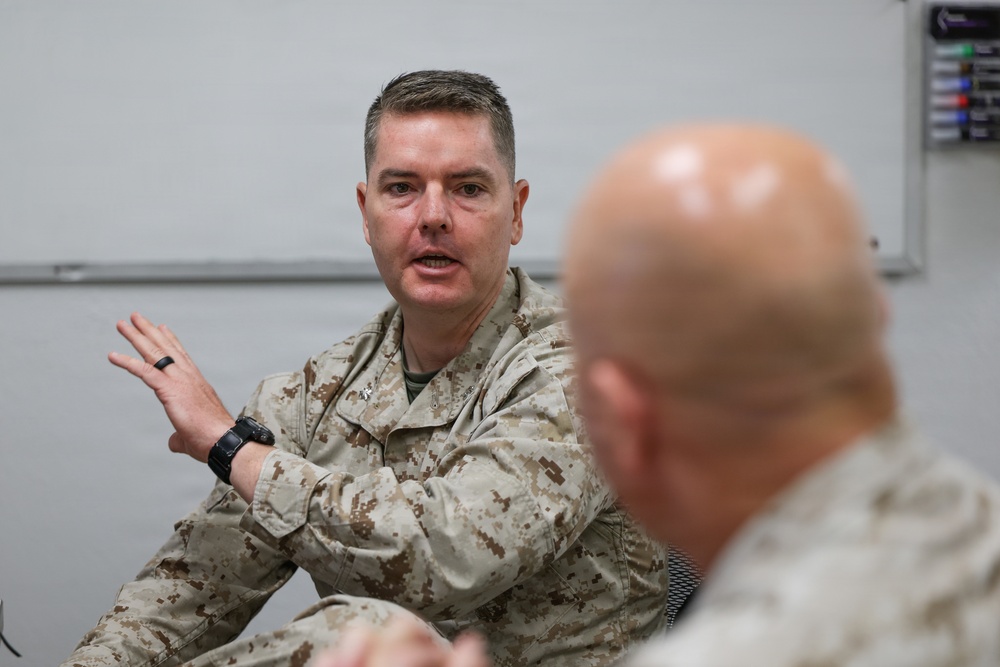 Maj. Gen. Sullivan meets with JTF-SB Marines