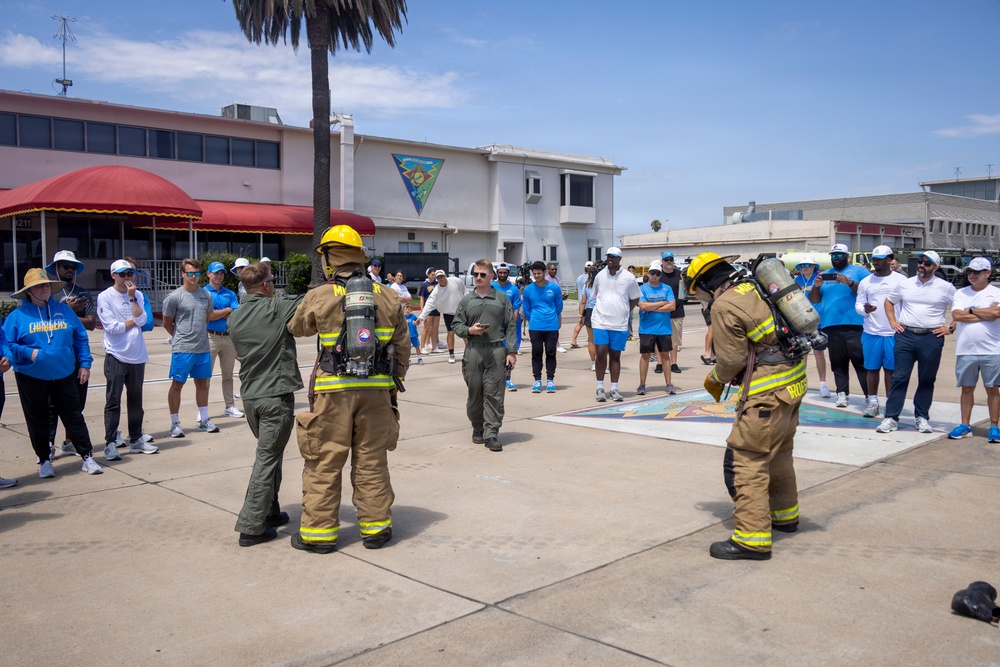 TOUCHDOWN!: LA Chargers visits MCAS Miramar