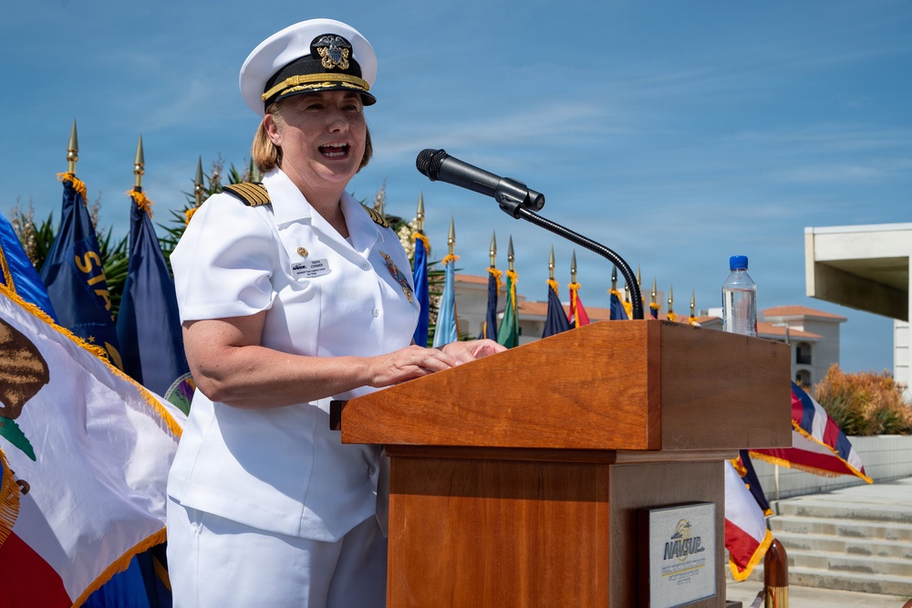 NAVSUP Fleet Logistics Center San Diego Holds Change of Command Ceremony