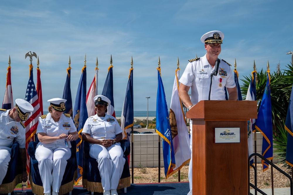 NAVSUP Fleet Logistics Center San Diego Holds Change of Command Ceremony