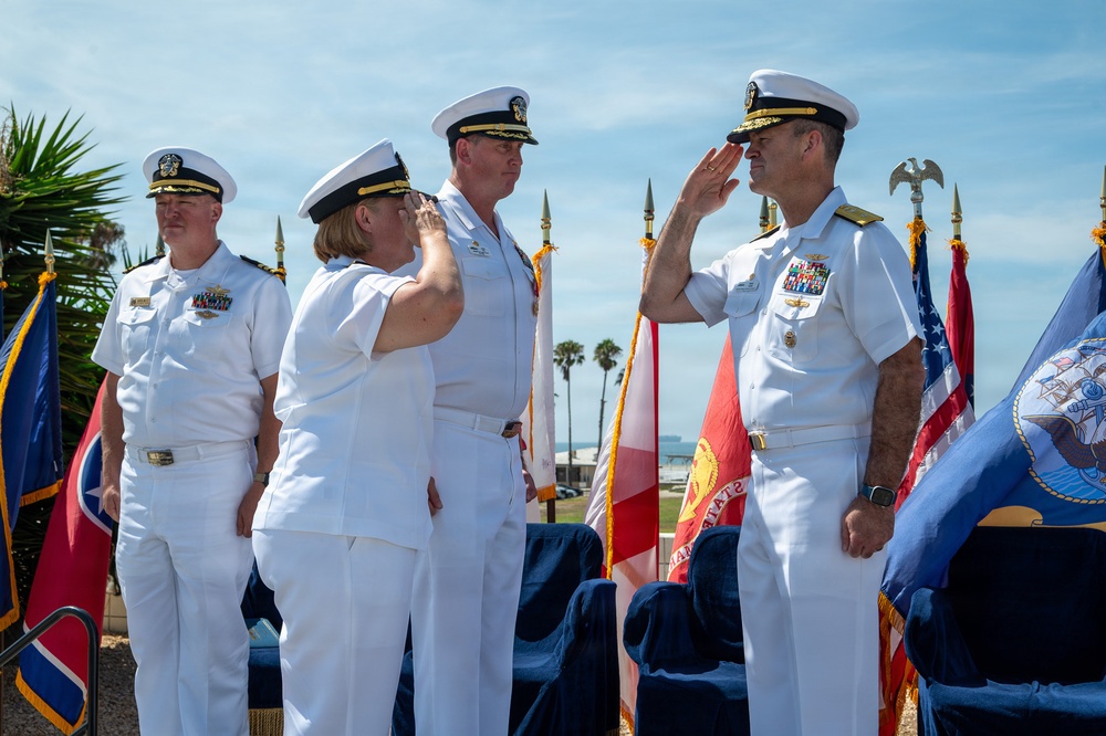 NAVSUP Fleet Logistics Center San Diego Holds Change of Command Ceremony