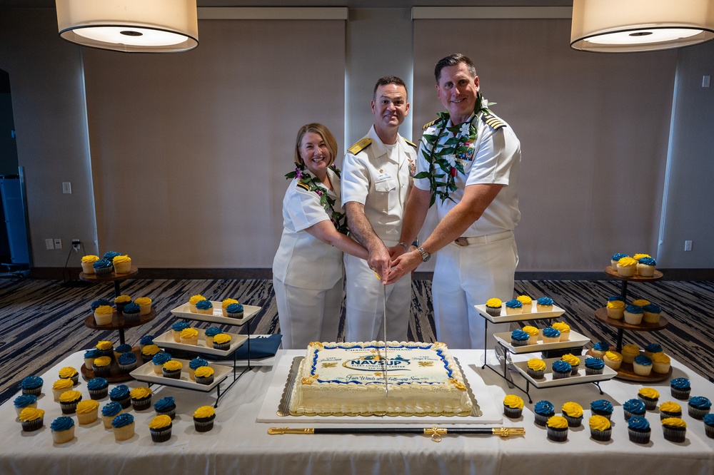 NAVSUP Fleet Logistics Center San Diego Holds Change of Command Ceremony