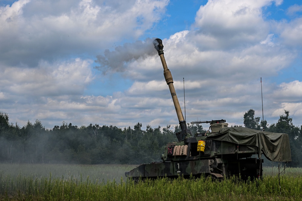 1-201 Field Artillery Performs Fire Missions at Northern Strike