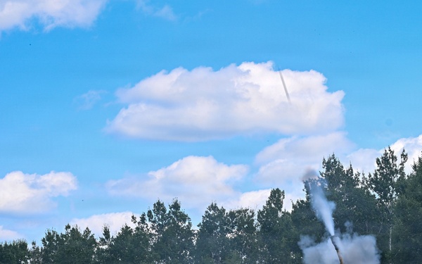 1-201 Field Artillery Performs Fire Missions at Northern Strike