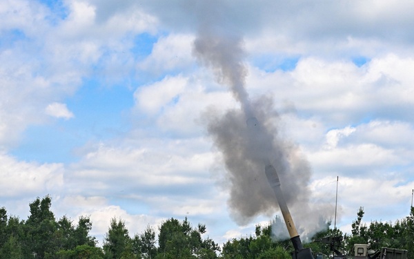 1-201 Field Artillery Performs Fire Missions at Northern Strike