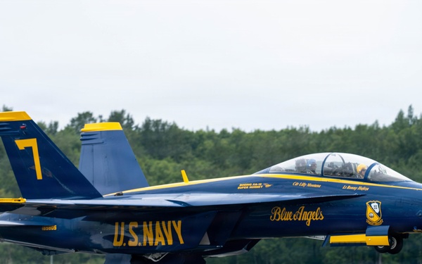 U.S. Navy Blue Angels Incentive Flight