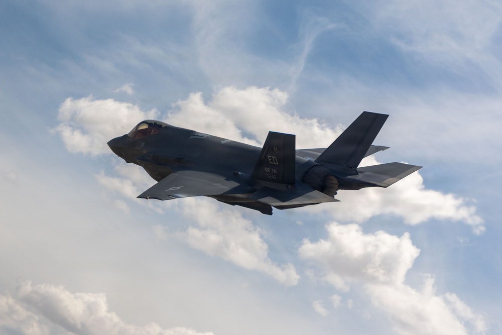Edwards continues F-35 developmental testing for the warfighter