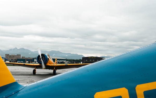 Warbirds incentive flight at Merrill Field