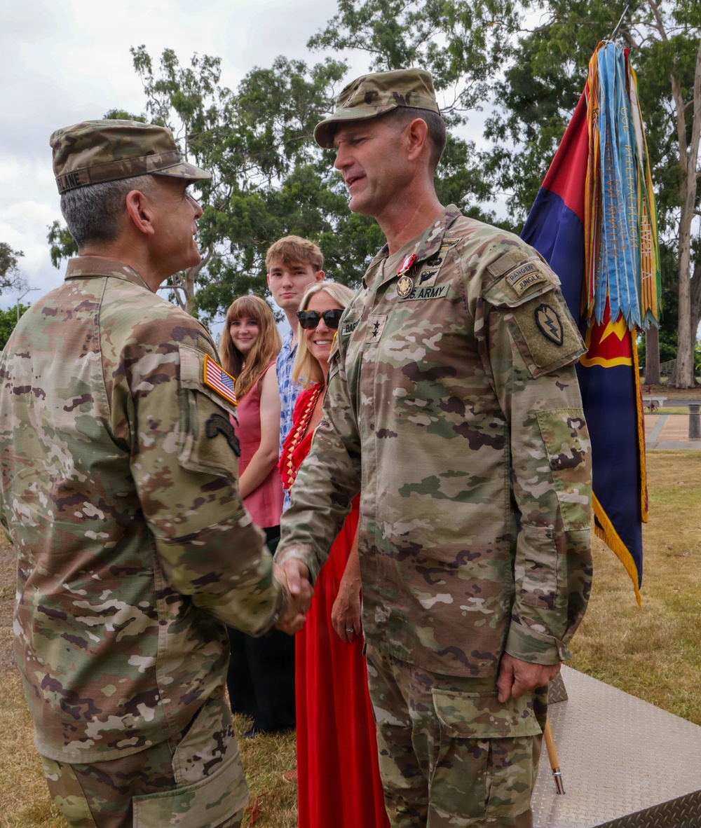 25th Infantry Division Honors Bartholomees Family During Farewell Awards Ceremony
