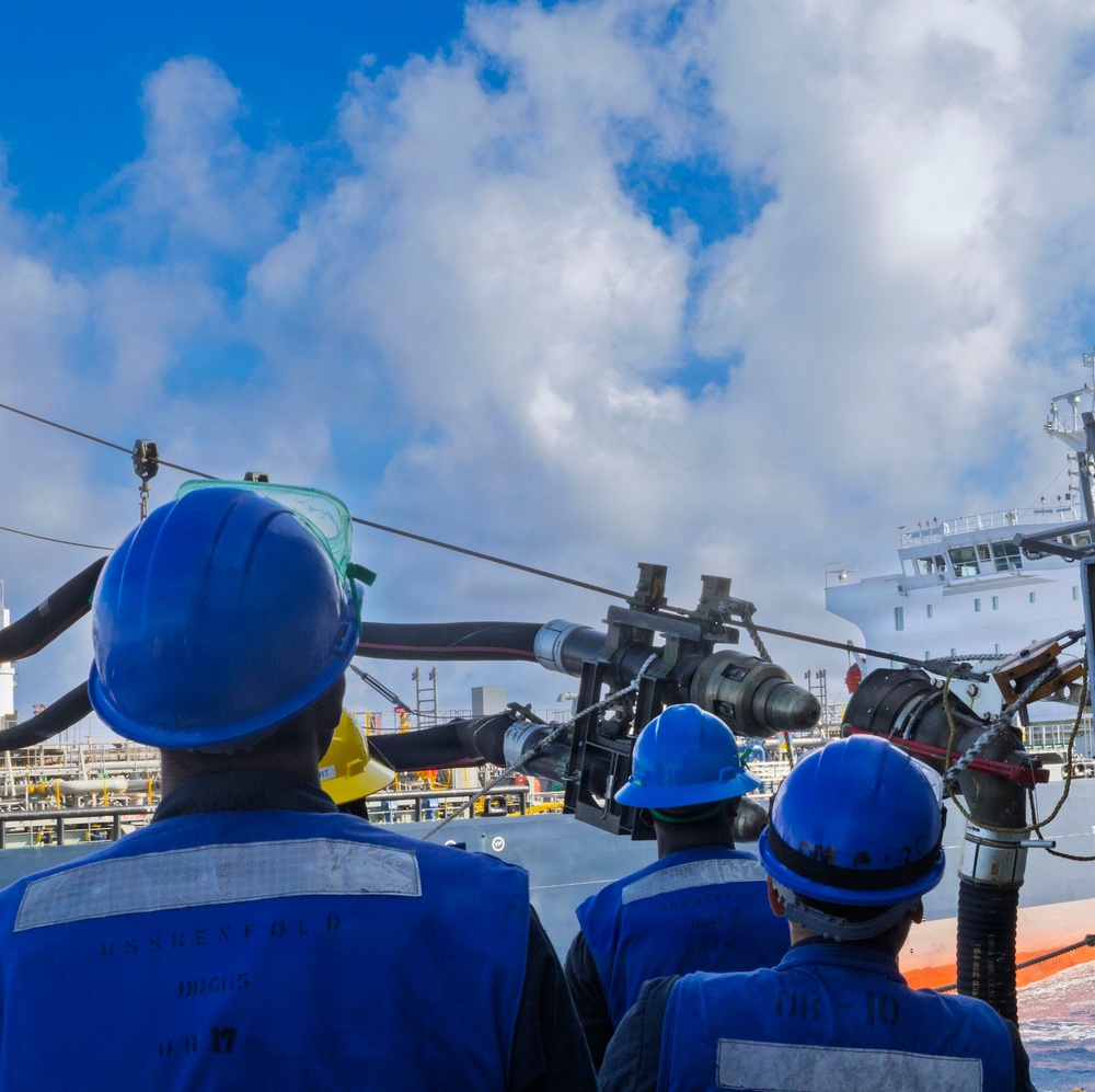 USS Benfold Conducts a Replenishment-at-Sea