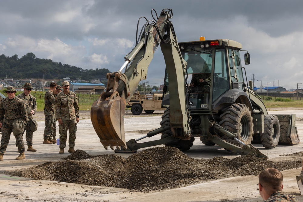 MWSS-171 conducts airfield damage repair and CBRN training during KMEP 26.2