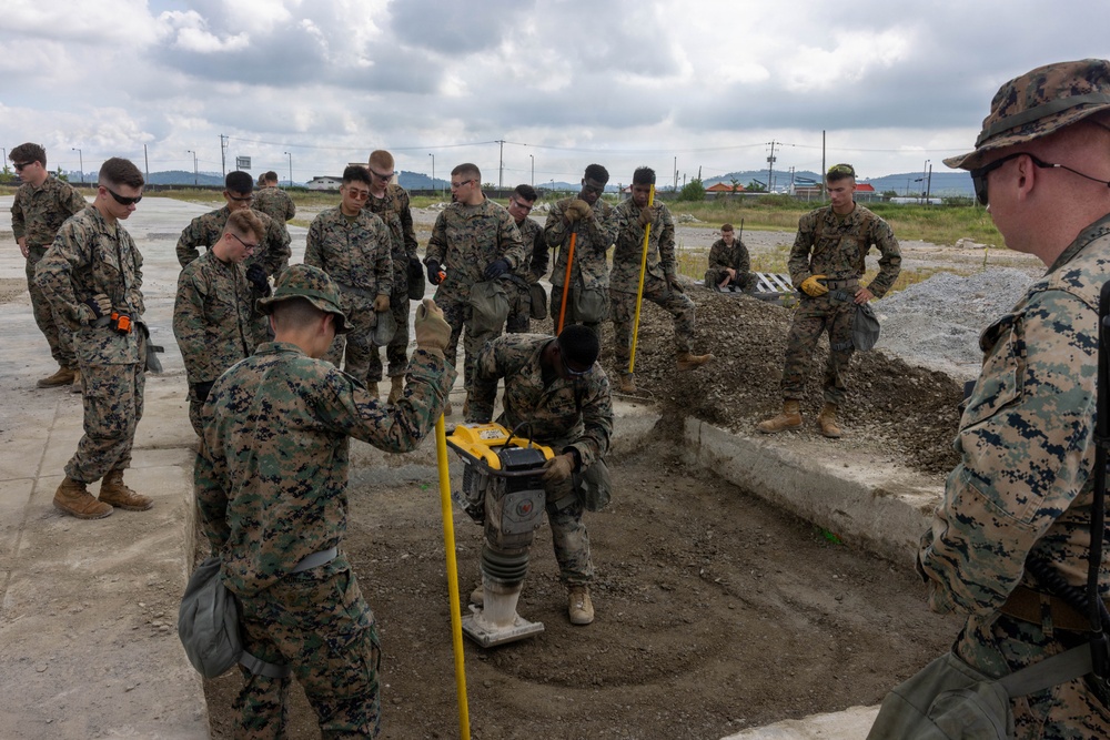 MWSS-171 conducts airfield damage repair and CBRN training during KMEP 26.2