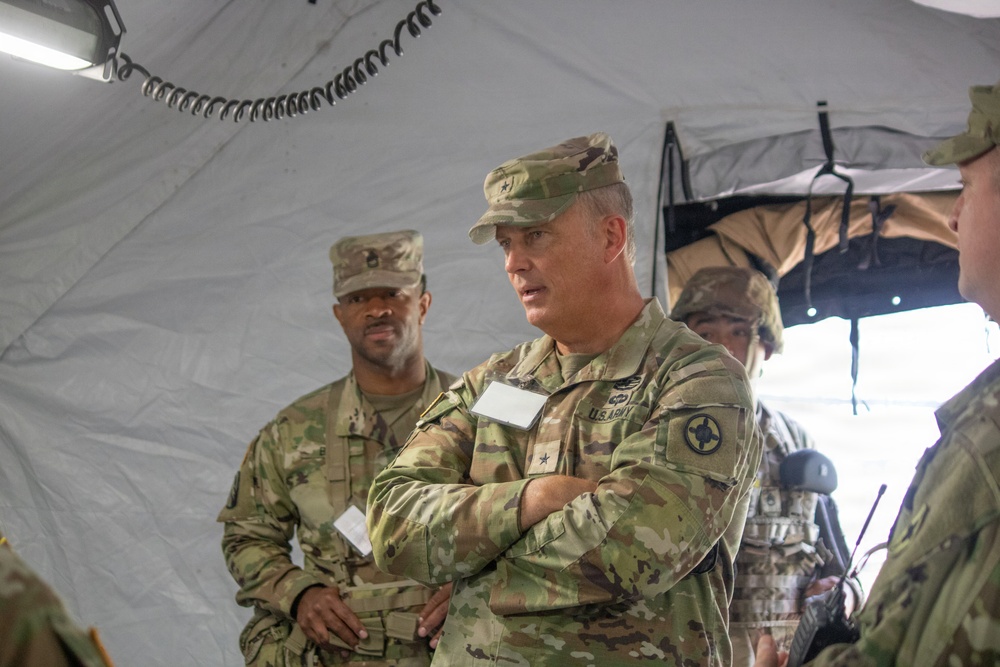 184th ESC Command Team Visits 298th CSSB