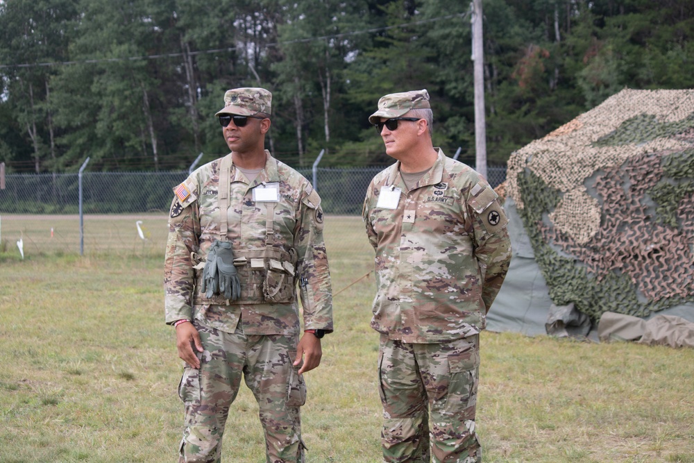 184th ESC Command Team Visits 298th CSSB