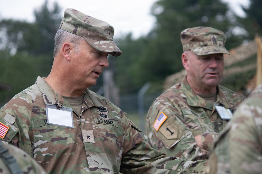 184th ESC Command Team Visits 298th CSSB