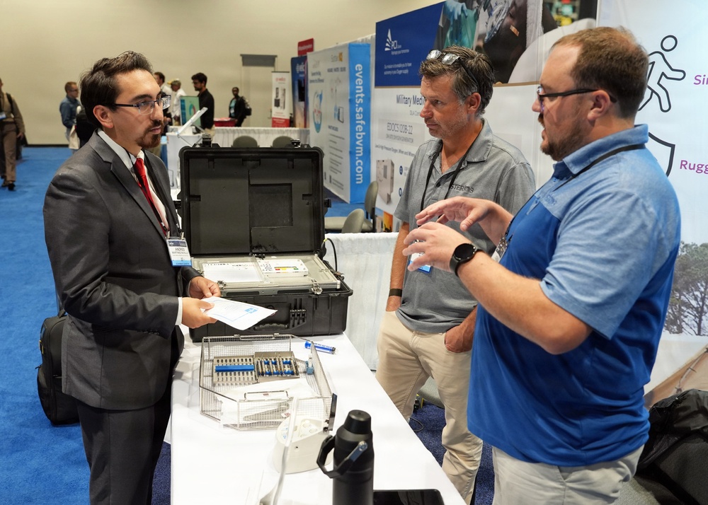 NAMRU San Antonio presents Research, maintains, establishes relationships at MHSRS 2026