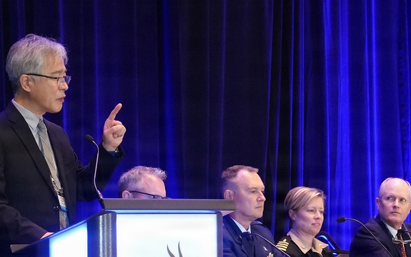 NAMRU San Antonio presents Research, maintains, establishes relationships at MHSRS 2026