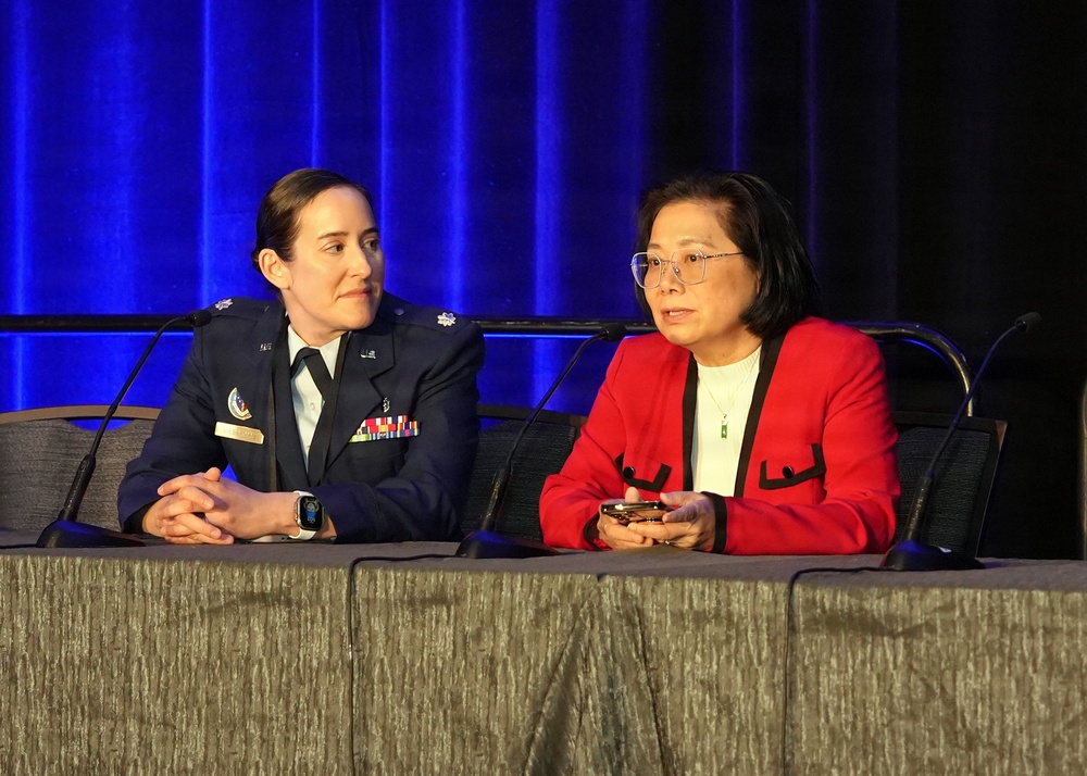NAMRU San Antonio presents Research, maintains, establishes relationships at MHSRS 2026