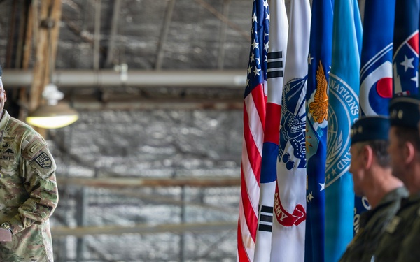 Seventh Air Force welcomes new commander