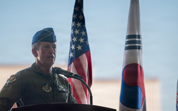 Seventh Air Force welcomes new commander
