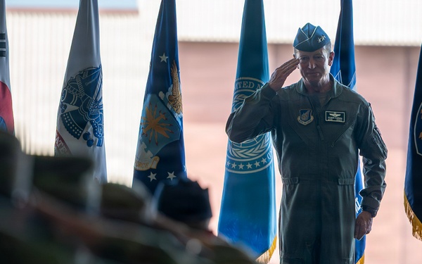 Seventh Air Force welcomes new commander