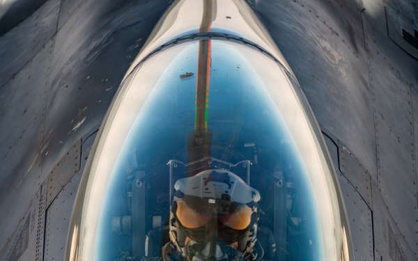 KC-135 refuels F16s for regional stability