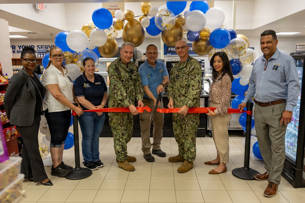 NEX at PNSY Opens New Food Bar