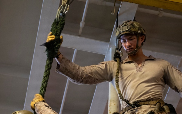 U.S. Marines Conduct Rappel Training Aboard USS Boxer