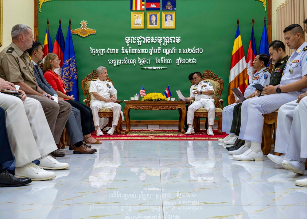 Commander, U.S. Pacific Fleet, Visits Ream Naval Base in Cambodia