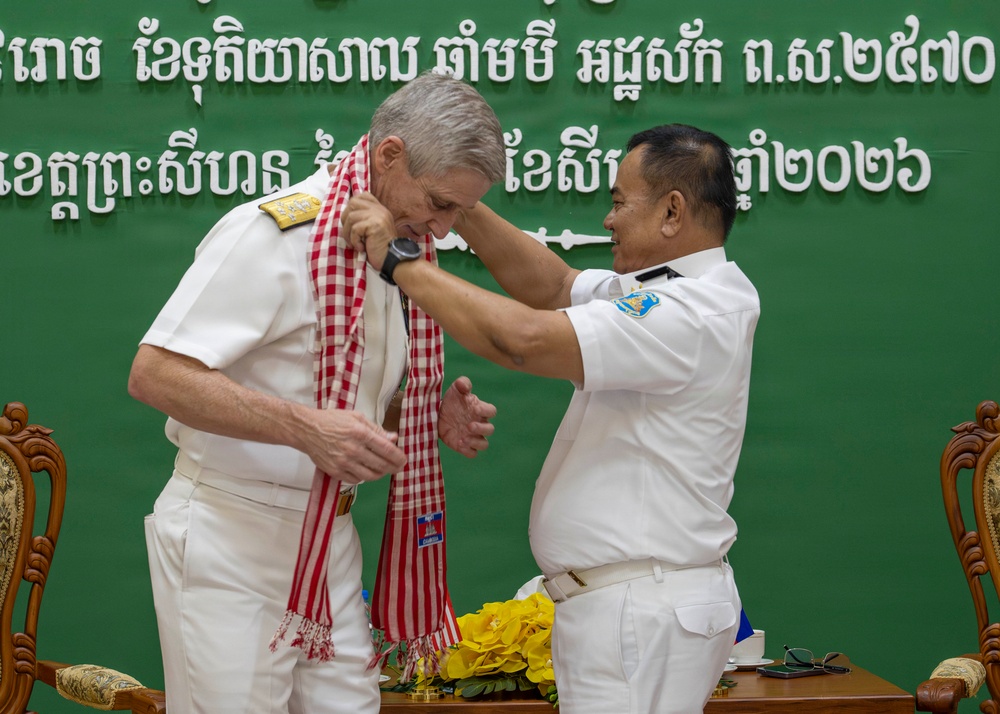 Commander, U.S. Pacific Fleet, Visits Ream Naval Base in Cambodia