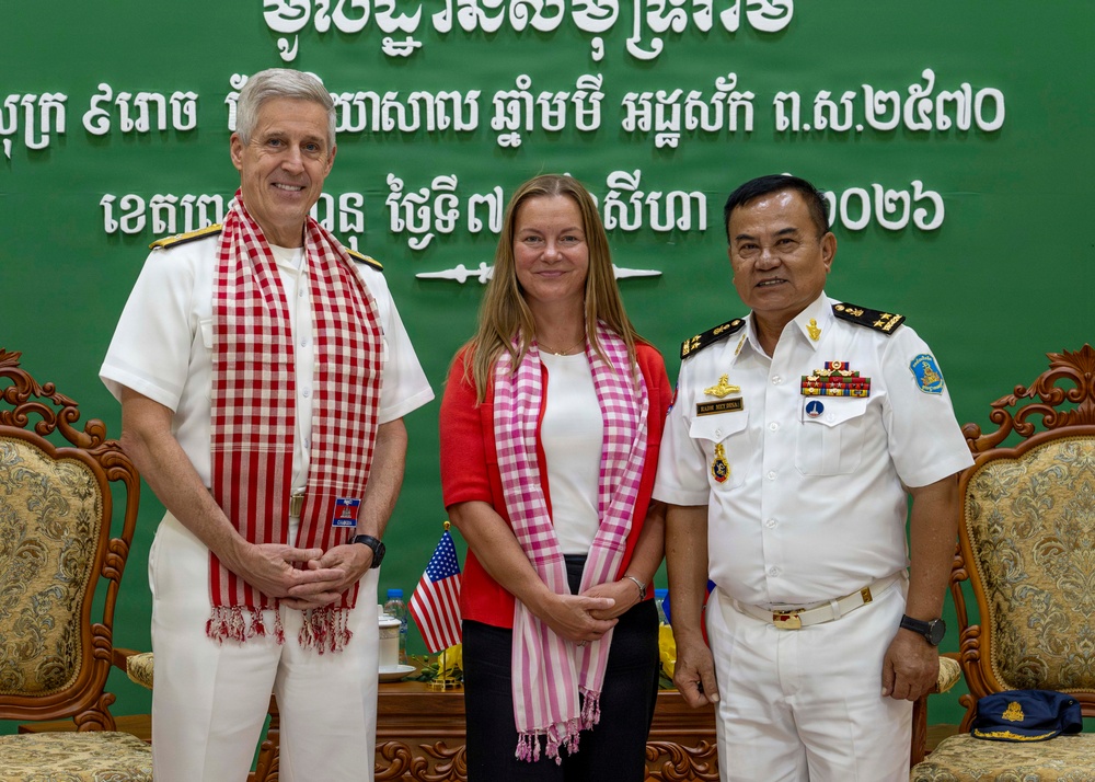 Commander, U.S. Pacific Fleet, Visits Ream Naval Base in Cambodia