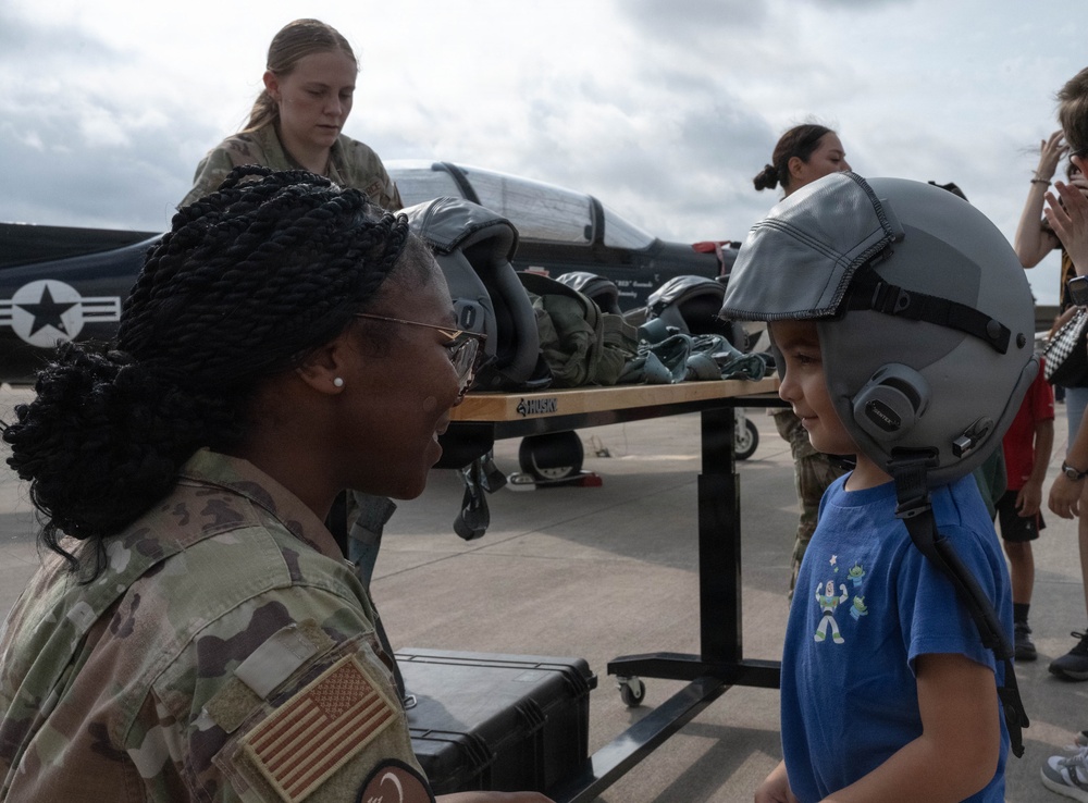 85th FTS celebrates 85th anniversary with ‘Tiger for a Day’