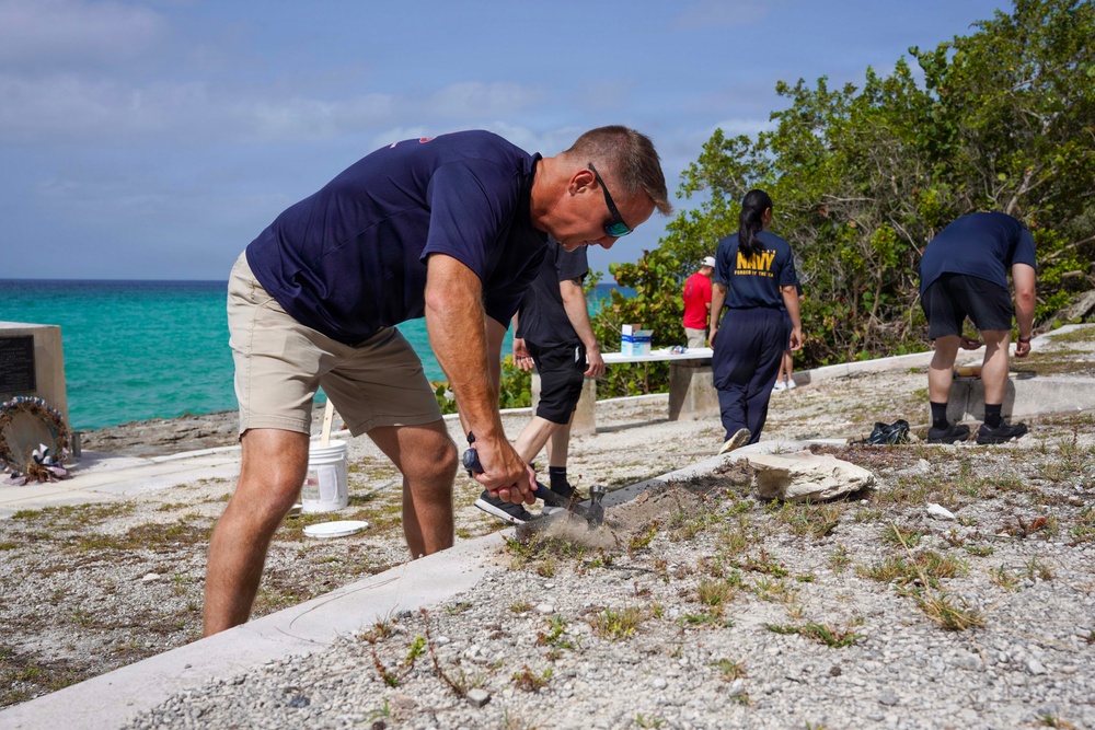 USS Cooperstown Sailors Volunteer in Nassau, Bahamas.