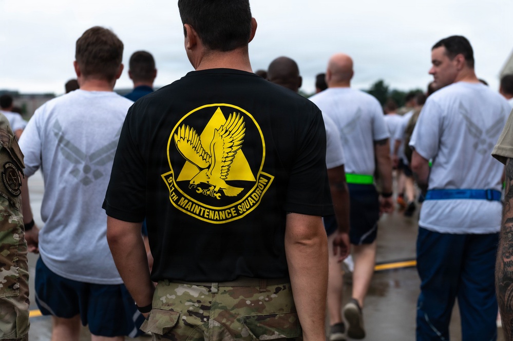 911th Maintenance Group: Running as one