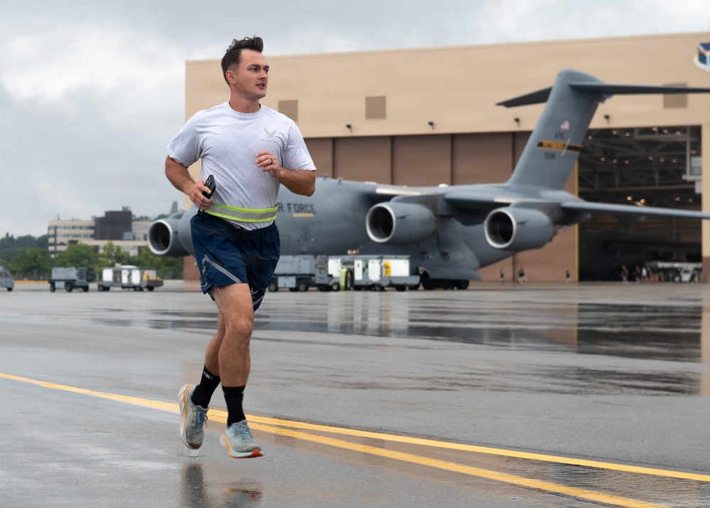 911th Maintenance Group: Running as one