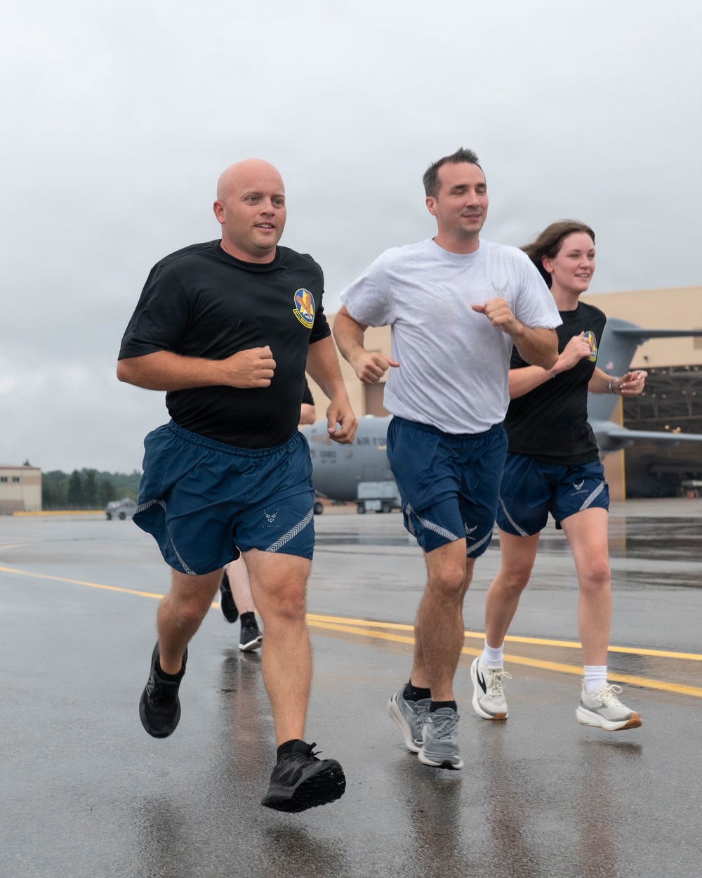 911th Maintenance Group: Running as one