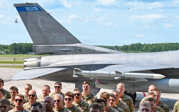 Ready for the Mission: 148th FW Welcomes New Commander