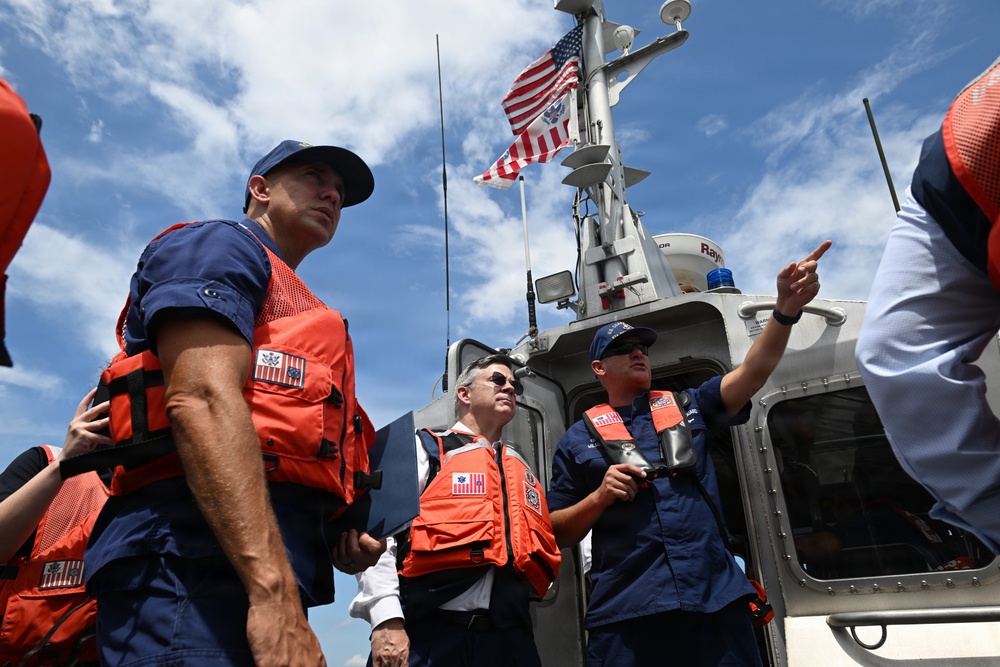Coast Guard meets with FEMA to discuss port resiliency and readiness in Virginia