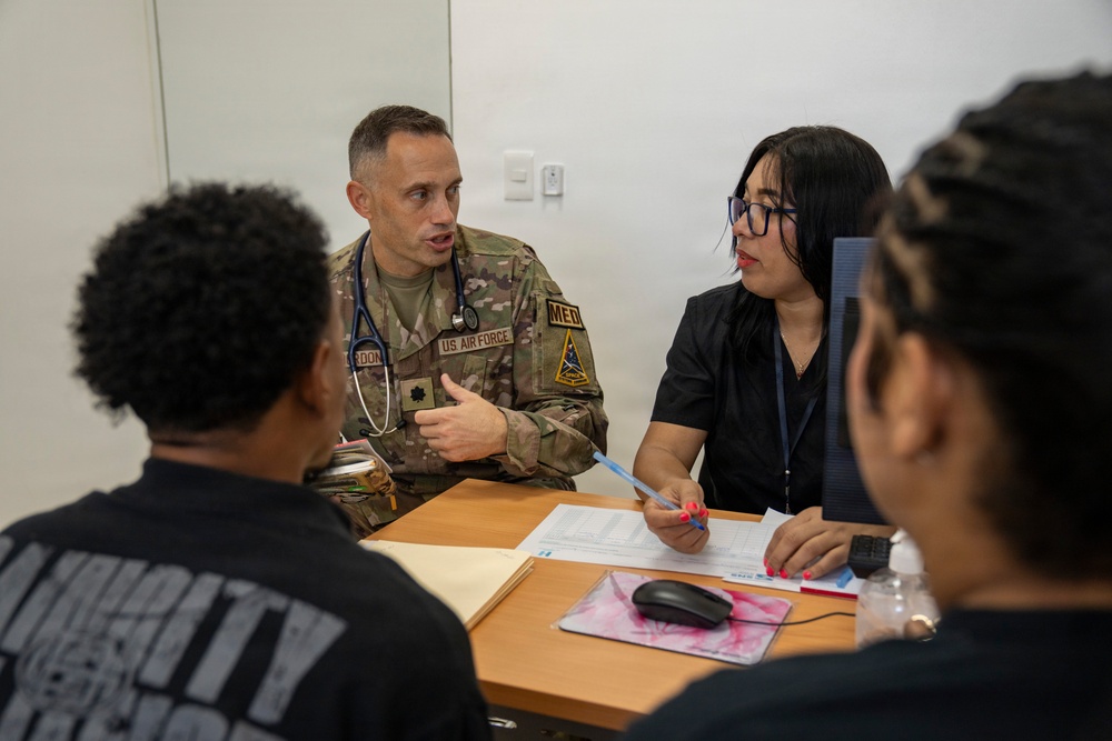 Side-by-side: Amistad 2026 turns collaboration into readiness