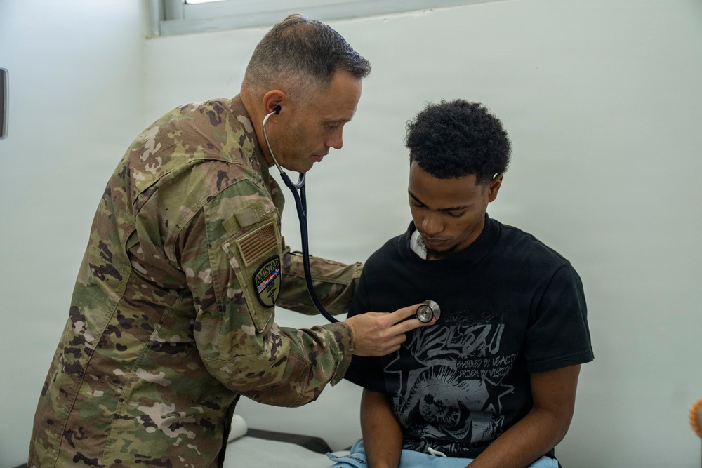 Side-by-side: Amistad 2026 turns collaboration into readiness