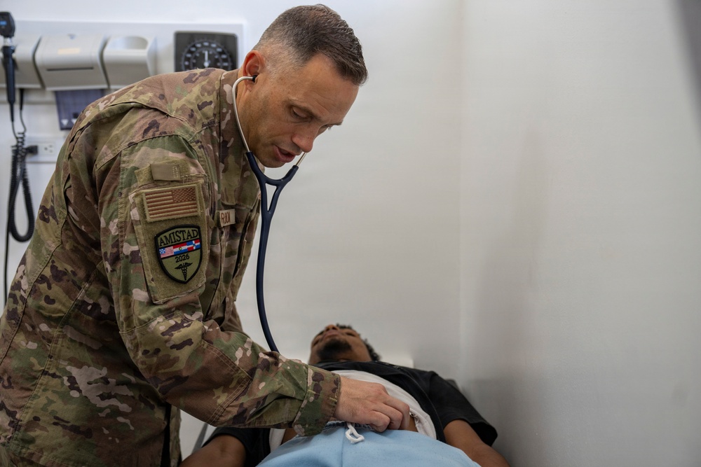 Side-by-side: Amistad 2026 turns collaboration into readiness
