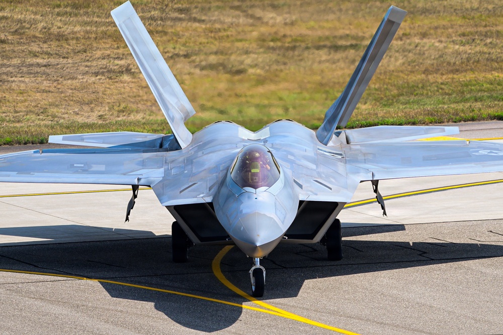 Coming Full Circle: F-22 Demonstration Team Headlines 2026 North Star Airshow