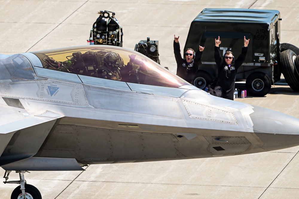 Coming Full Circle: F-22 Demonstration Team Headlines 2026 North Star Airshow