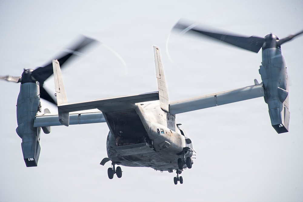 USS Boxer Conducts Flight Operations