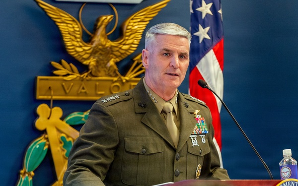 VCJCS Presents Purple Heart to Operation Iraqi Freedom Vets